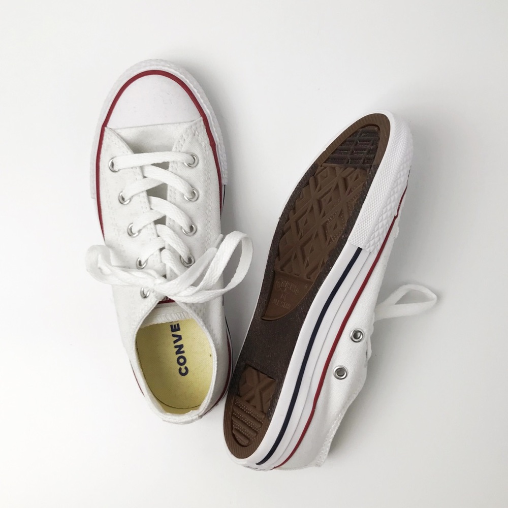 Converse All Star White Kids Shoes- Youth Size 1